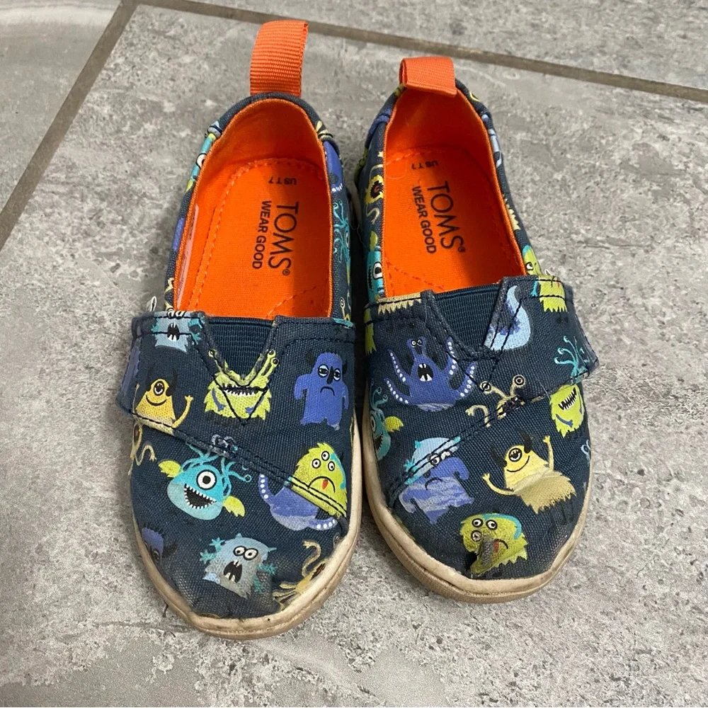 TOMs Toddler Size 7 Monster Slip On Velcro Shoes